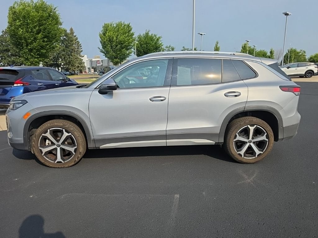 Used 2025 Volkswagen Tiguan SE with VIN 3VVER7RM8SM024235 for sale in Mankato, Minnesota