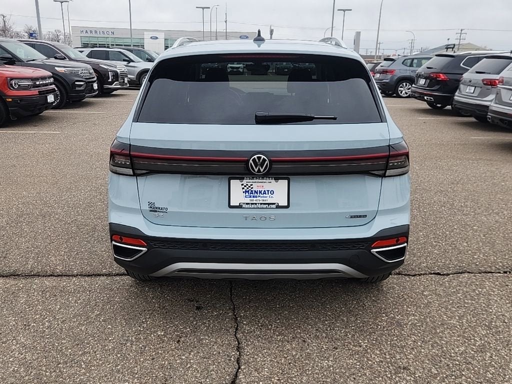 2025 Volkswagen Taos 1.5T SE