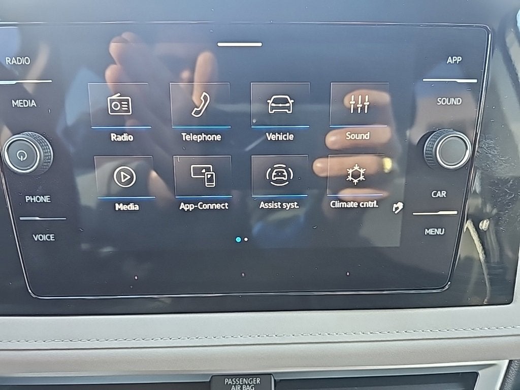 2025 Volkswagen Taos 1.5T SE