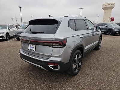 2025 Volkswagen Taos 1.5T SE