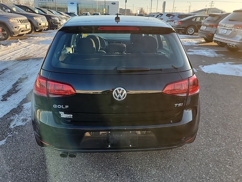 2017 Volkswagen Golf TSI S 4-Door