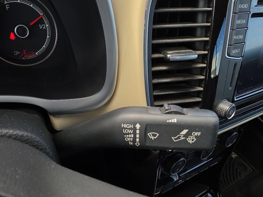 2019 Volkswagen Beetle Convertible S