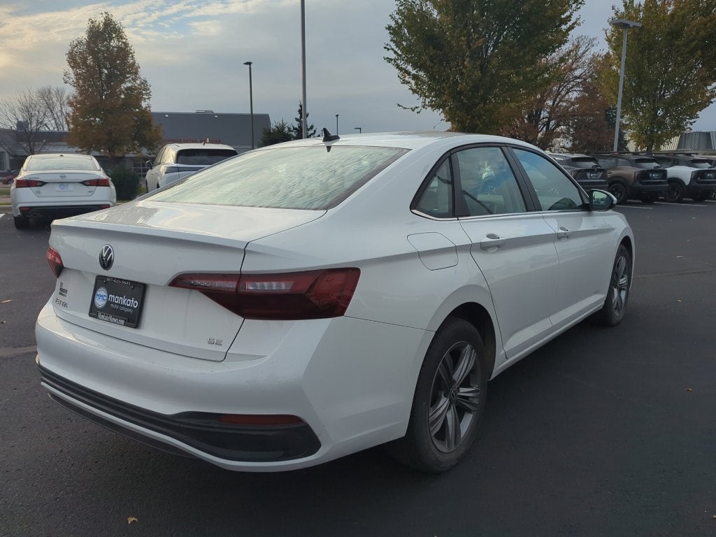 2024 Volkswagen Jetta SE