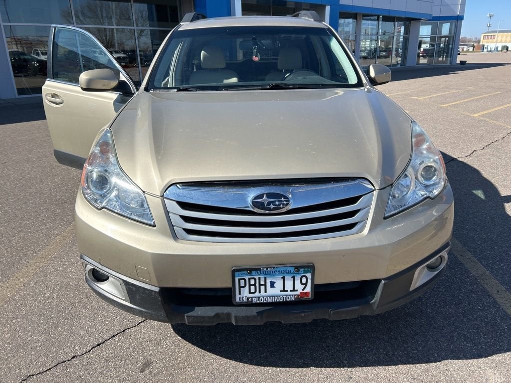 2010 Subaru Outback 2.5i Premium