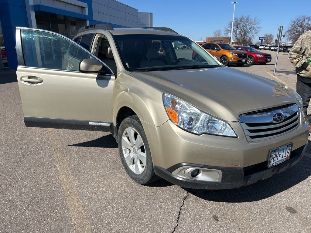2010 Subaru Outback 2.5i Premium