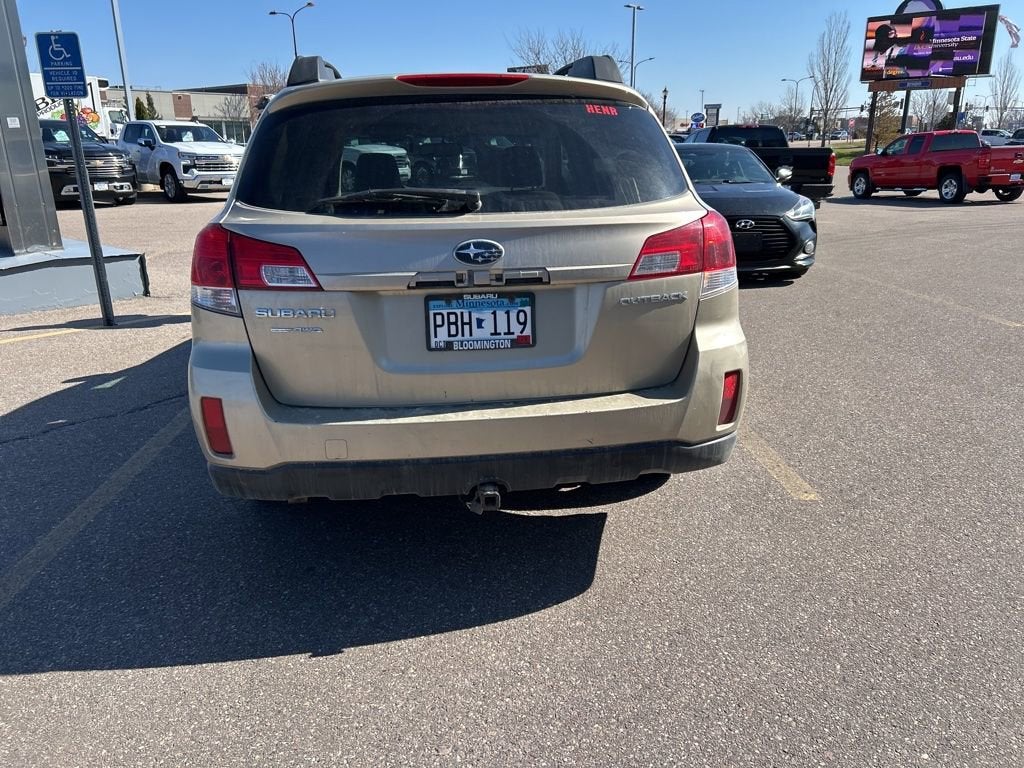 2010 Subaru Outback 2.5i Premium