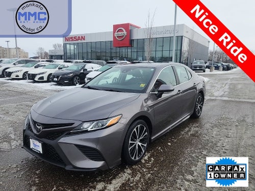 2019 Toyota Camry SE