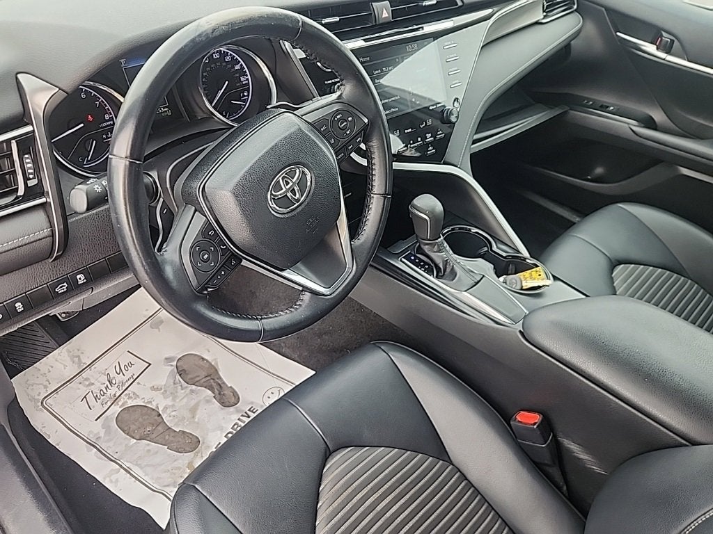 2019 Toyota Camry SE