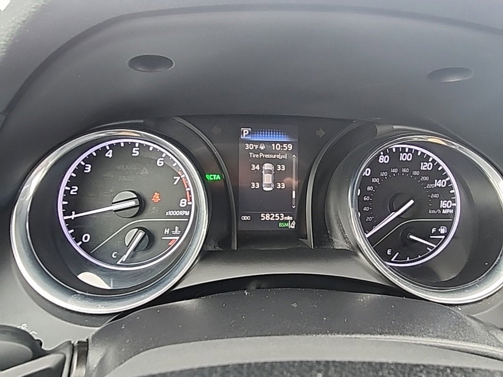 2019 Toyota Camry SE