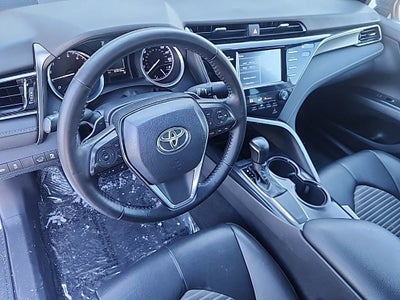 2019 Toyota Camry SE