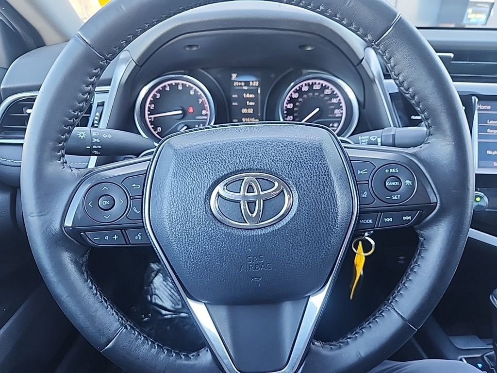 2019 Toyota Camry SE