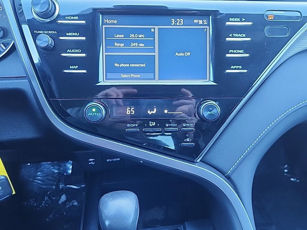 2019 Toyota Camry SE