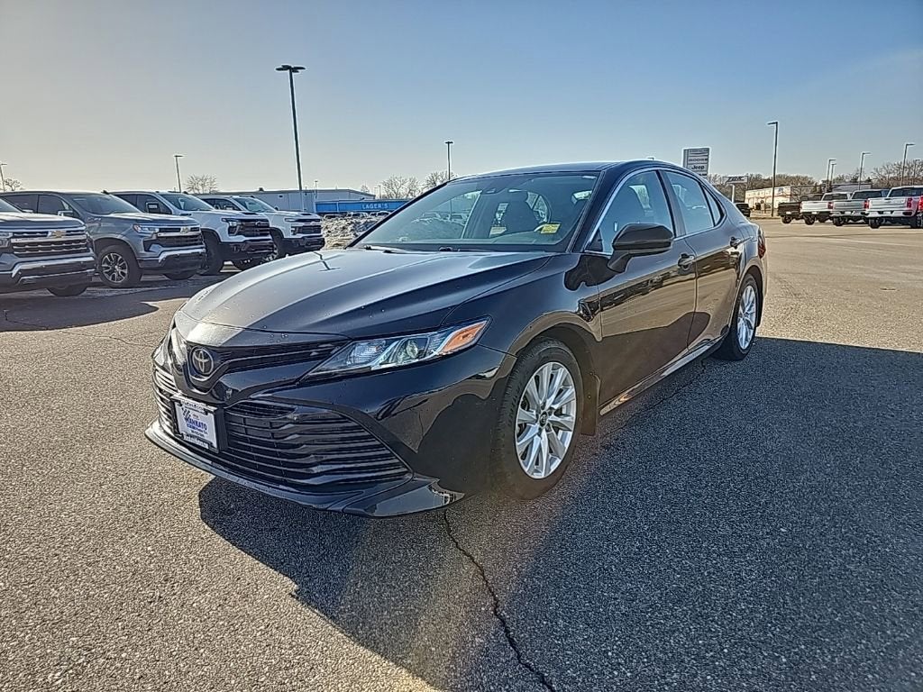 2019 Toyota Camry LE