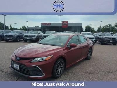 2022 Toyota Camry XLE Hybrid