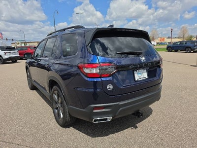 2023 Honda Pilot AWD Sport