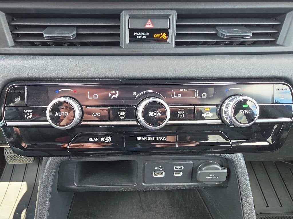 2023 Honda Pilot AWD Sport