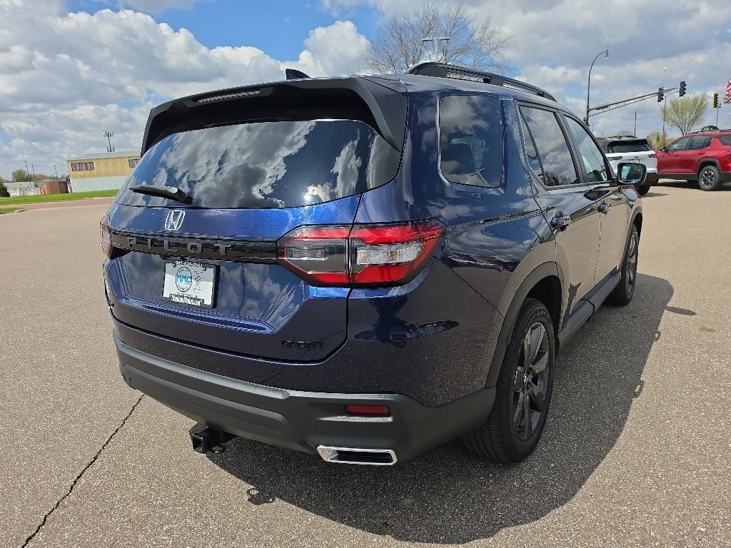 2023 Honda Pilot AWD Sport