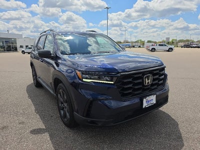 2023 Honda Pilot AWD Sport
