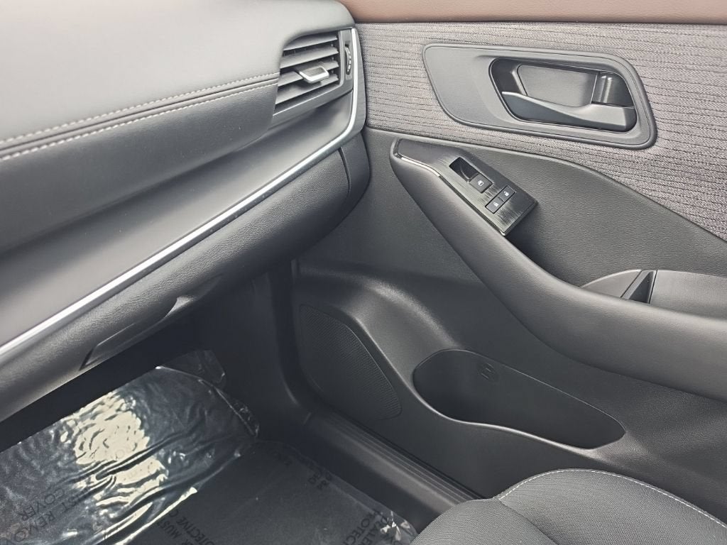 2023 Nissan Rogue S Intelligent AWD