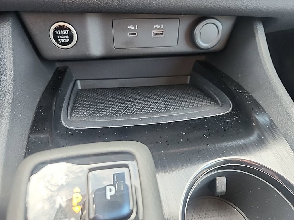 2022 Nissan Rogue SV Intelligent AWD