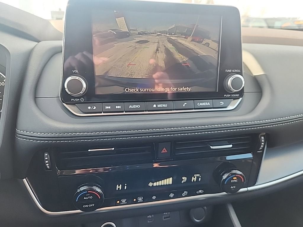 2022 Nissan Rogue SV Intelligent AWD