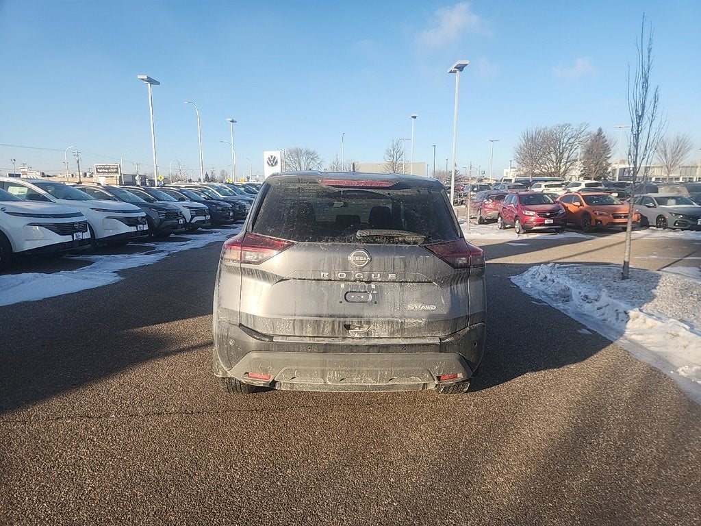 2022 Nissan Rogue SV Intelligent AWD