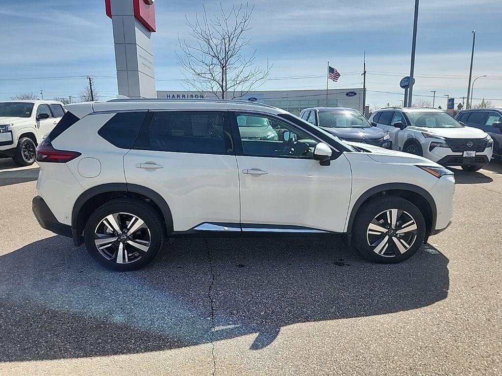 2023 Nissan Rogue SL Intelligent AWD