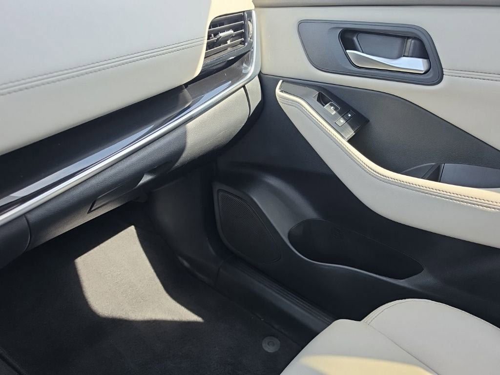 2023 Nissan Rogue SL Intelligent AWD