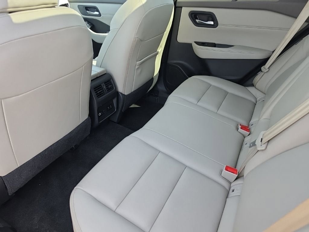 2023 Nissan Rogue SL Intelligent AWD
