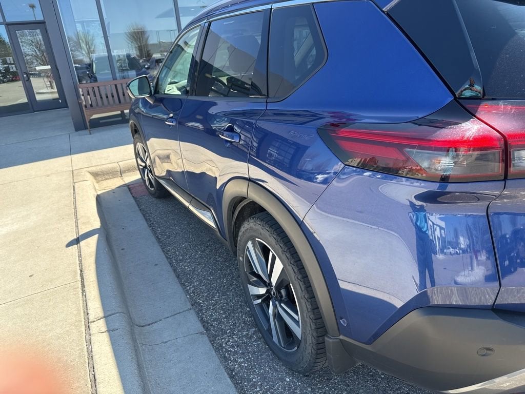 2023 Nissan Rogue SL Intelligent AWD