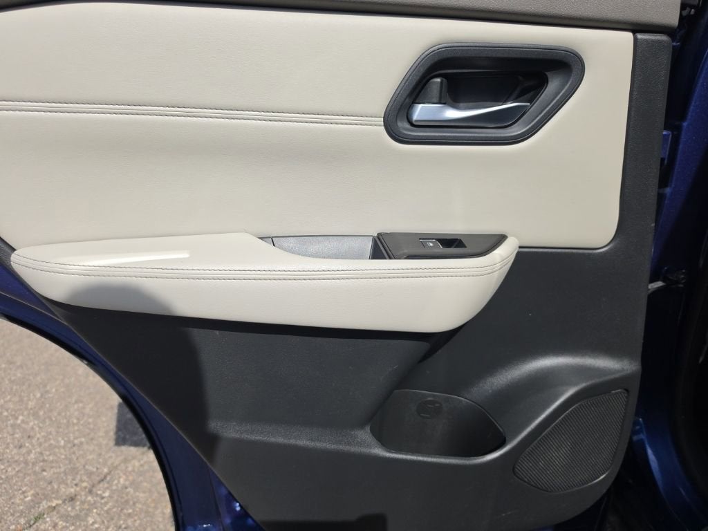 2023 Nissan Rogue SL Intelligent AWD