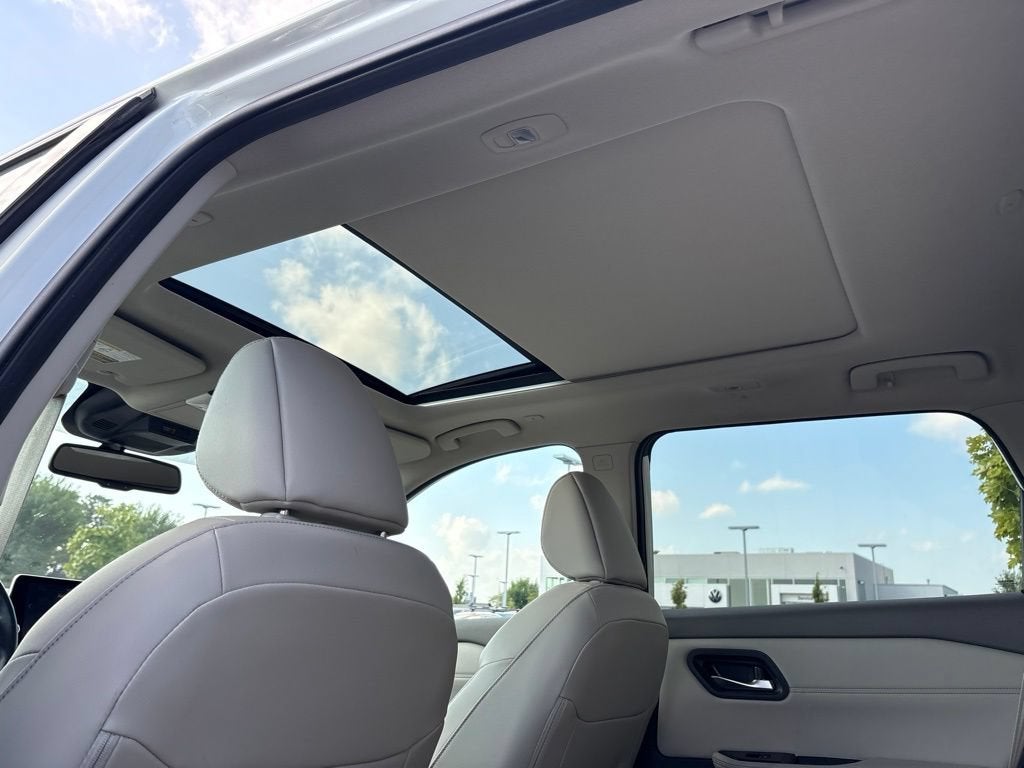 2023 Nissan Rogue SL Intelligent AWD