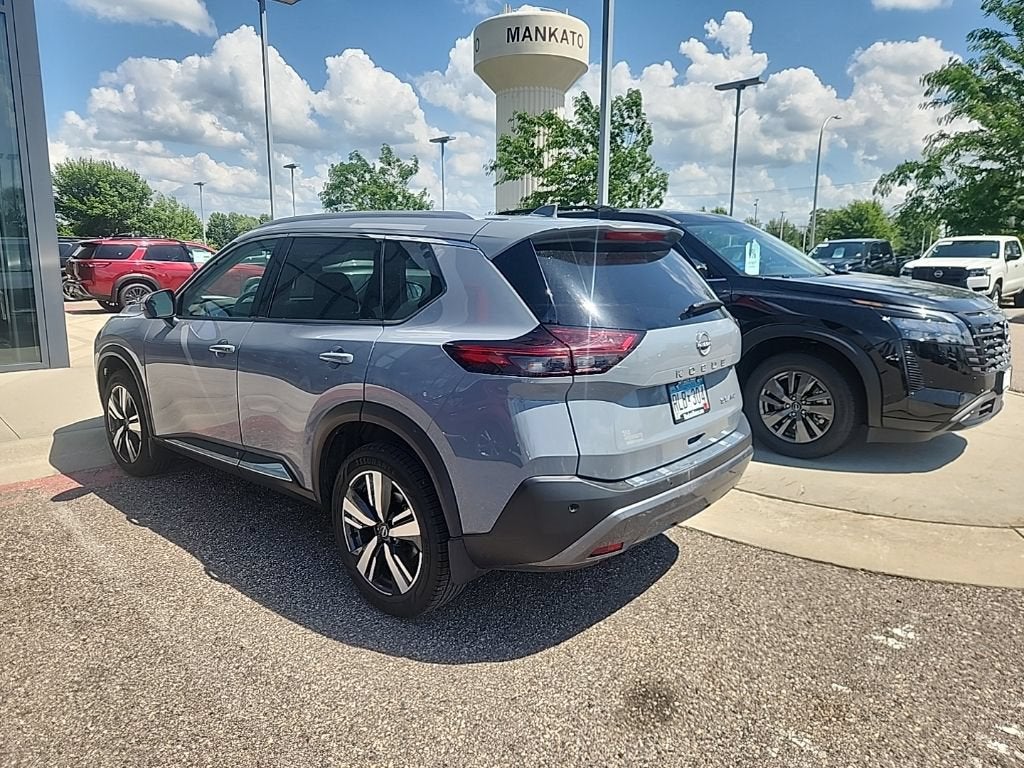 2023 Nissan Rogue SL Intelligent AWD