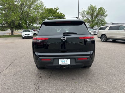 2024 Nissan Pathfinder SV 4WD