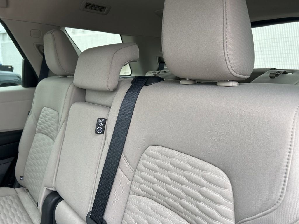 2024 Nissan Pathfinder SV 4WD