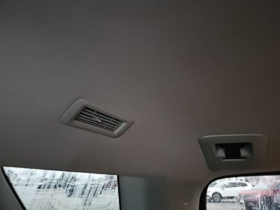 2022 Nissan Pathfinder SL 4WD