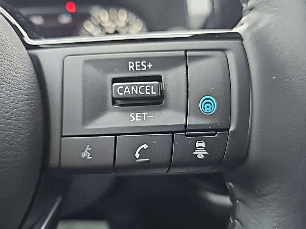 2022 Nissan Pathfinder SL 4WD