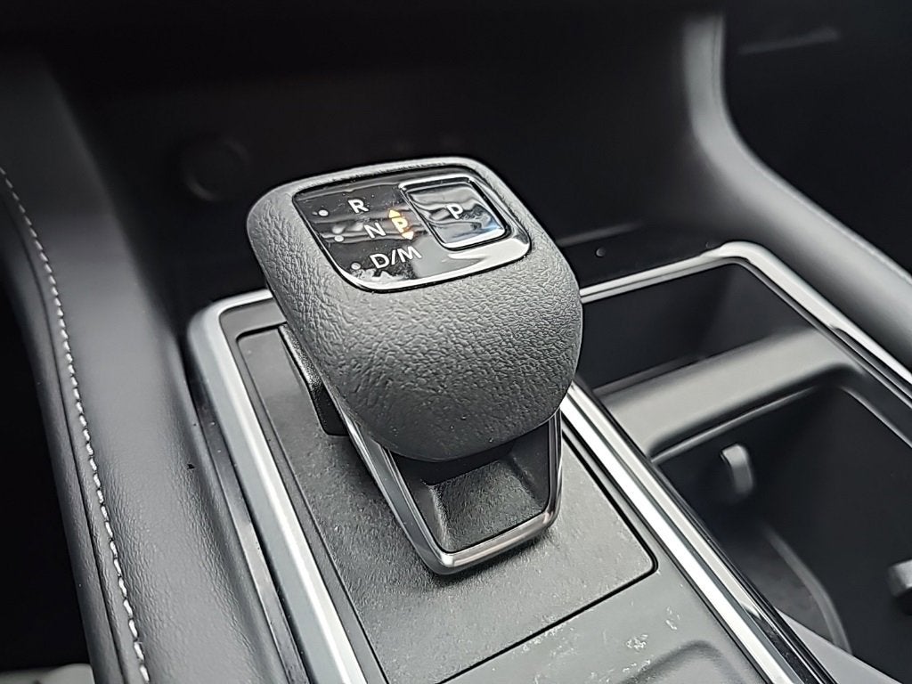 2022 Nissan Pathfinder SL 4WD