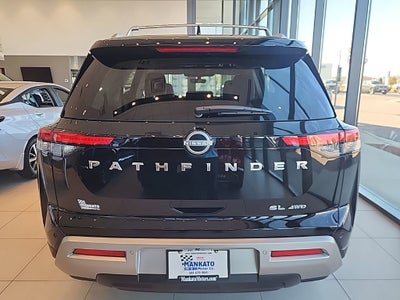 2025 Nissan Pathfinder SL 4WD