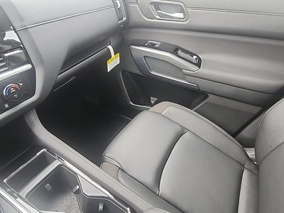 2025 Nissan Pathfinder SL 4WD