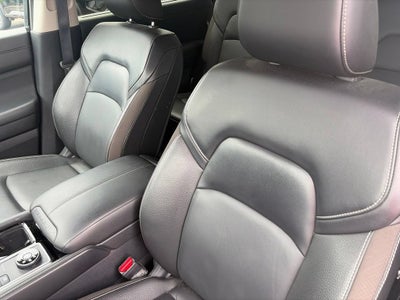 2024 Nissan Pathfinder SL 4WD