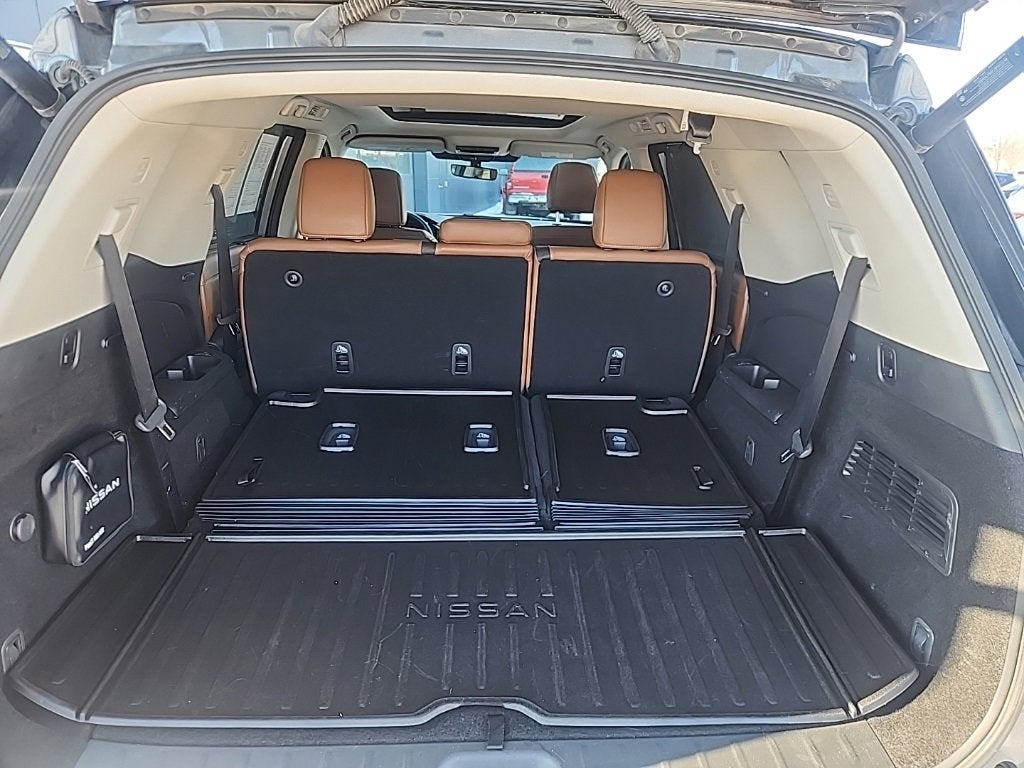 2023 Nissan Pathfinder Platinum 4WD