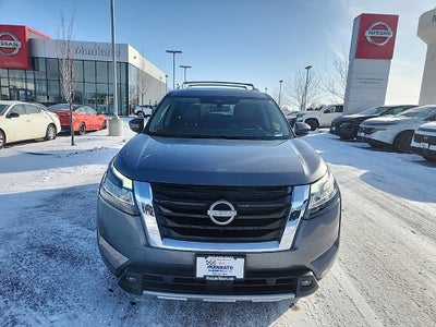 2023 Nissan Pathfinder Platinum 4WD