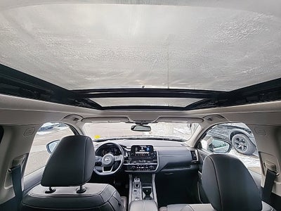 2022 Nissan Pathfinder Platinum 4WD