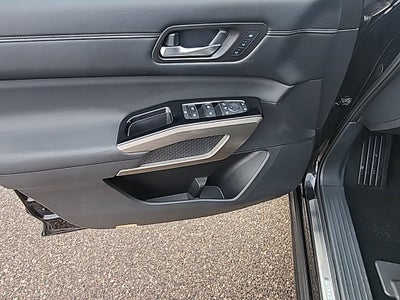 2022 Nissan Pathfinder Platinum 4WD