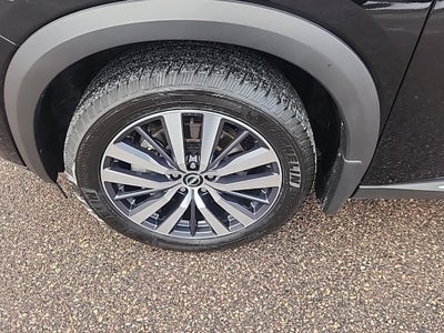 2022 Nissan Pathfinder Platinum 4WD