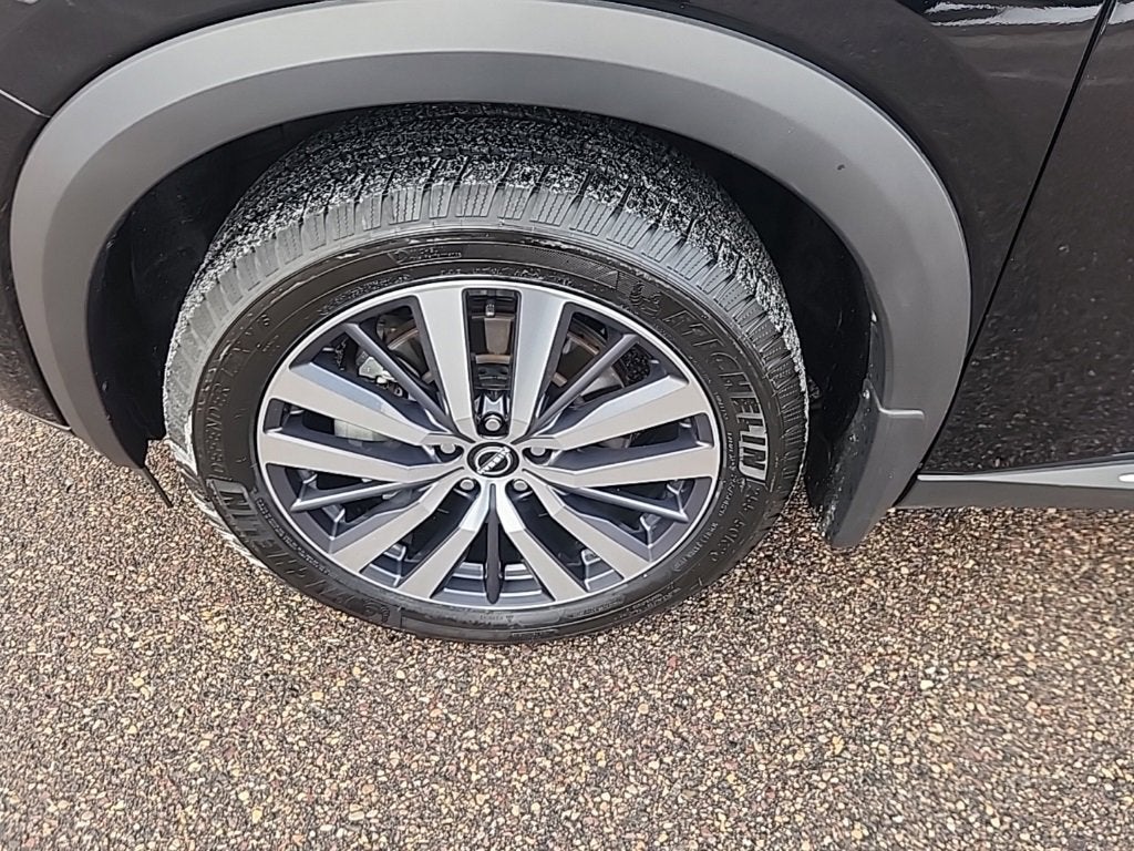 2022 Nissan Pathfinder Platinum 4WD