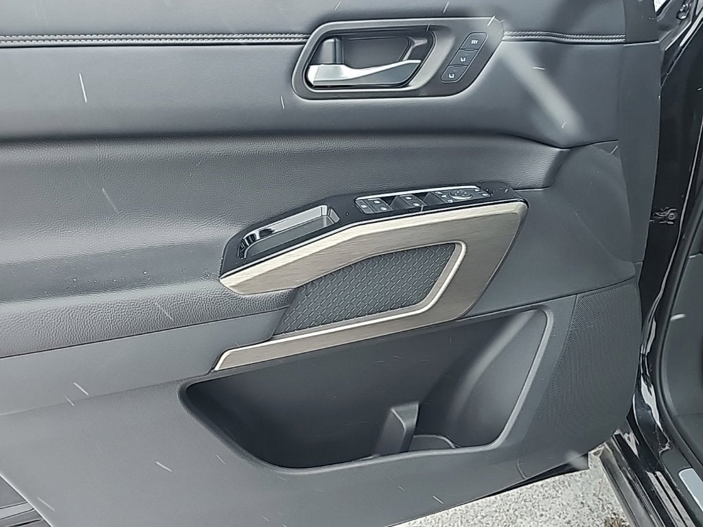 2023 Nissan Pathfinder Platinum 4WD