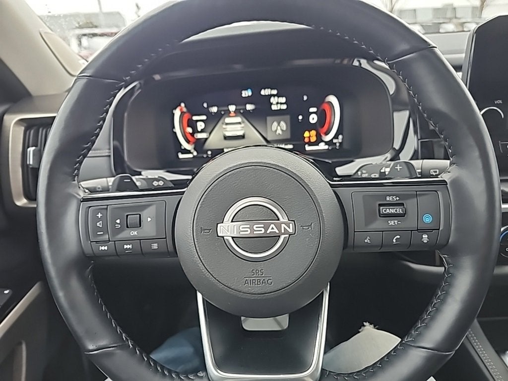 2023 Nissan Pathfinder Platinum 4WD