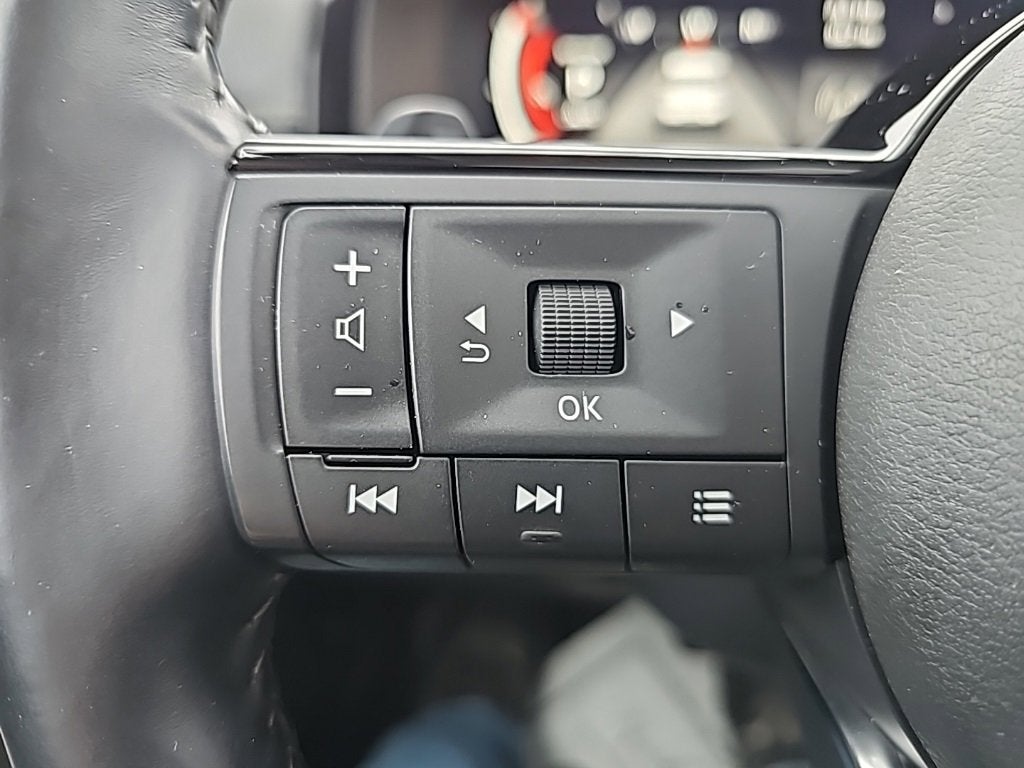 2023 Nissan Pathfinder Platinum 4WD